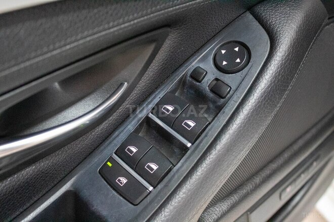 BMW 520 2016, 140,000 km - 2.0 l - Bakı