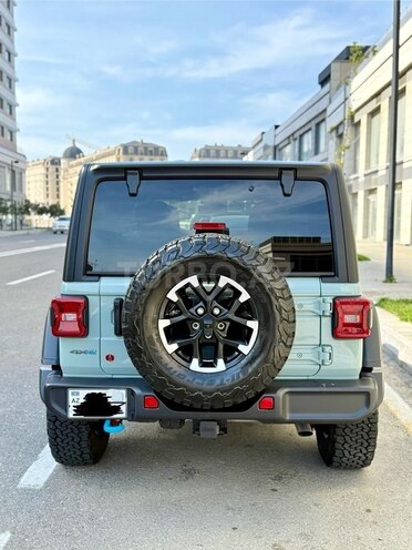 Jeep Wrangler-5