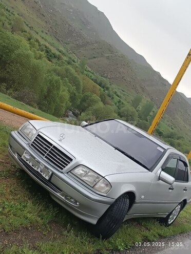 Mercedes C 180 1998, 326,124 km - 1.8 l - Naxçıvan