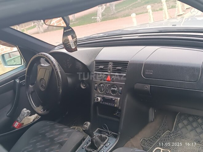 Mercedes C 180 1998, 326,124 km - 1.8 l - Naxçıvan