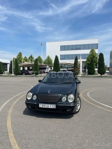 Mercedes E 320 2000, 294,000 km - 3.2 l - Bakı
