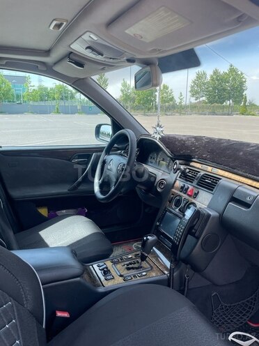 Mercedes E 320 2000, 294,000 km - 3.2 l - Bakı