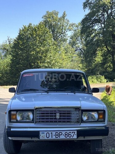 LADA (VAZ) 2107 2004, 98,000 km - 1.6 л - Yardımlı