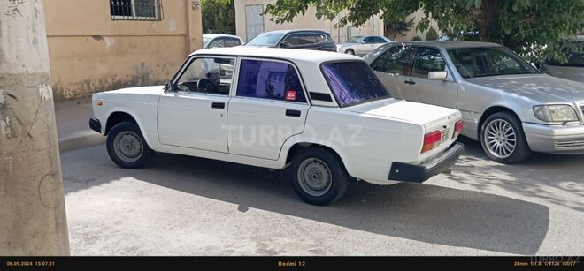LADA (VAZ) 2107 2004, 98,000 km - 1.6 л - Yardımlı