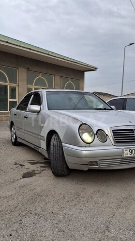 Mercedes E 300 d 1997, 838,640 km - 3.0 l - Bakı