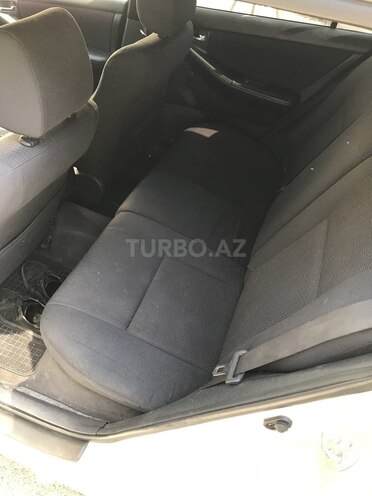 Toyota Corolla 2004, 380,000 km - 1.4 l - Bakı