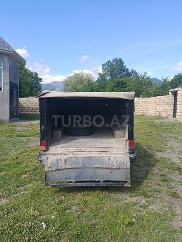 GAZ 3110 1998, 300,000 km - 2.5 l - Qəbələ