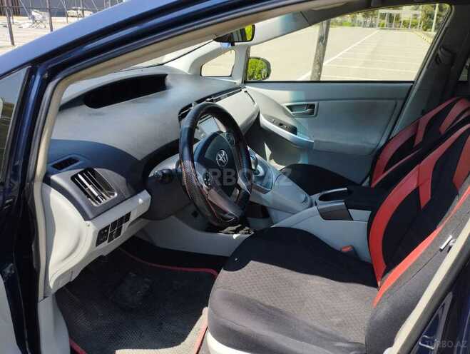 Toyota Prius 2014, 350,048 km - 1.8 л - Bakı