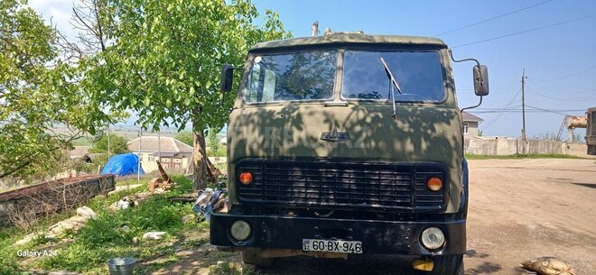 MAZ 5549 1983, 120,000 km - 11.0 л - Tovuz