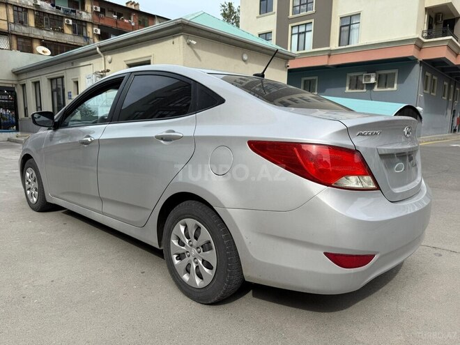 Hyundai Accent 2015, 170,000 km - 1.6 l - Bakı