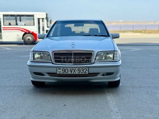 Mercedes C 180 1999, 254,000 km - 1.8 л - Bakı