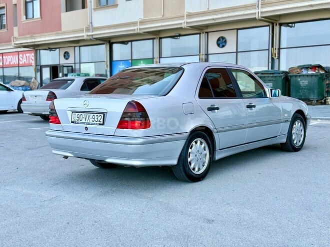 Mercedes C 180 1999, 254,000 km - 1.8 л - Bakı