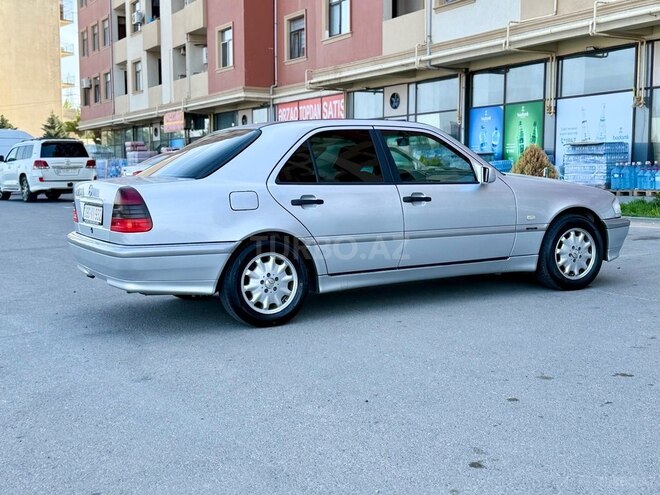 Mercedes C 180 1999, 254,000 km - 1.8 л - Bakı
