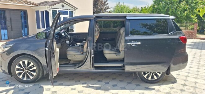 Kia Carnival 2014, 195,000 km - 2.2 l - Bakı