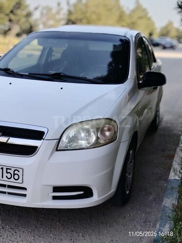Chevrolet Aveo-4