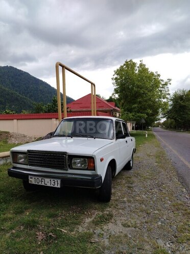 LADA (VAZ) 2107 1998, 98,000 km - 1.6 l - Qax