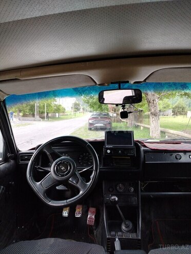 LADA (VAZ) 2107 1998, 98,000 km - 1.6 l - Qax
