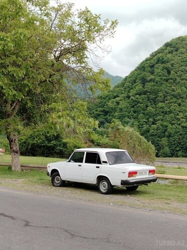 LADA (VAZ) 2107 1998, 98,000 km - 1.6 l - Qax