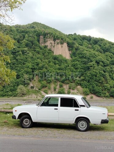 LADA (VAZ) 2107 1998, 98,000 km - 1.6 l - Qax