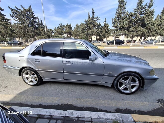 Mercedes C 240 1998, 370,000 km - 2.4 l - Bakı
