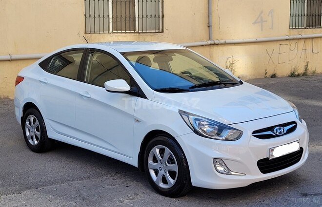 Hyundai Accent 2014, 195,000 km - 1.4 л - Bakı