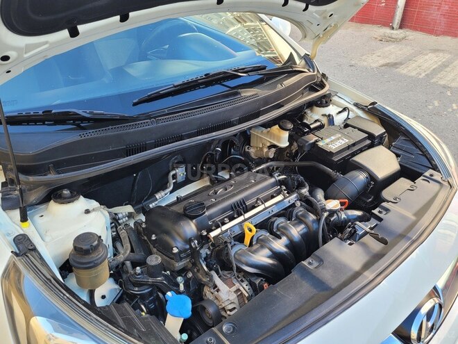 Hyundai Accent 2014, 195,000 km - 1.4 л - Bakı