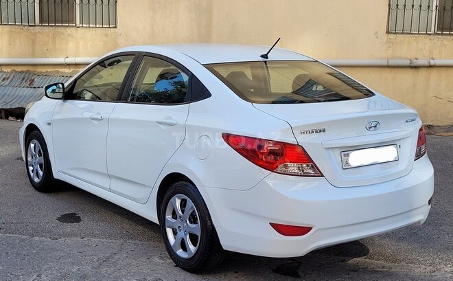 Hyundai Accent 2014, 195,000 km - 1.4 л - Bakı