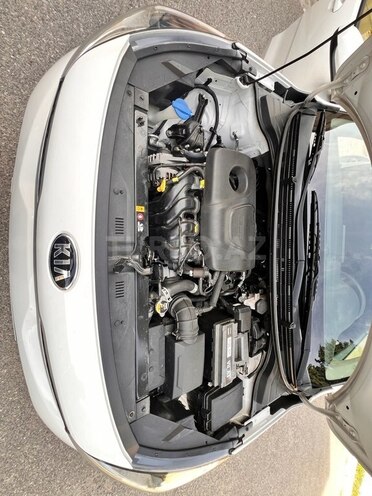 Kia Rio 2019, 145,000 km - 1.6 l - Bakı