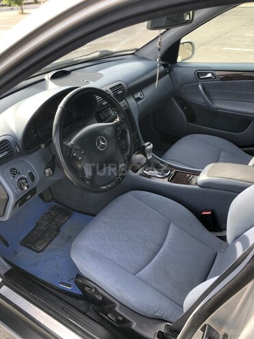 Mercedes C 180 2001, 438,000 km - 2.0 l - Bakı