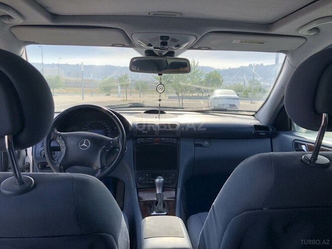 Mercedes C 180 2001, 438,000 km - 2.0 l - Bakı