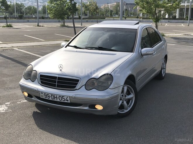 Mercedes C 180 2001, 438,000 km - 2.0 l - Bakı