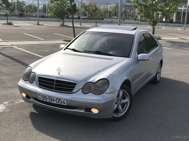 Mercedes C 180 2001, 438,000 km - 2.0 l - Bakı