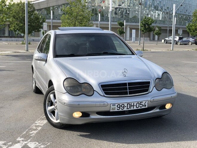 Mercedes C 180 2001, 438,000 km - 2.0 l - Bakı