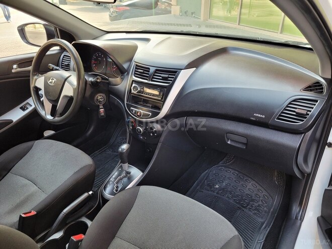 Hyundai Accent 2014, 195,000 km - 1.4 л - Bakı
