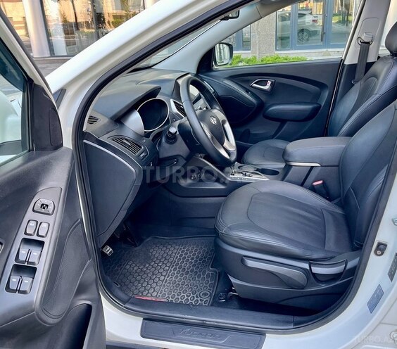 Hyundai ix35 2012, 158,000 km - 2.0 l - Bakı