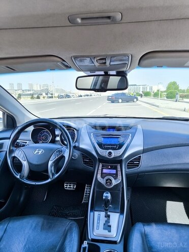Hyundai Elantra 2012, 198,000 km - 1.8 л - Bakı