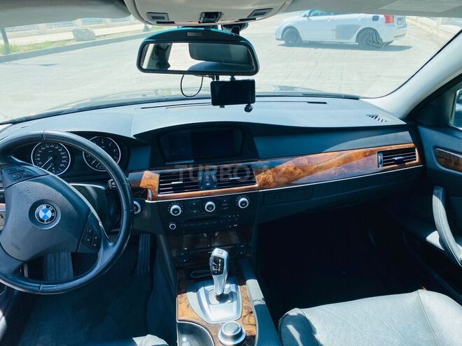 BMW 525 2007, 160,000 km - 2.5 l - Bakı