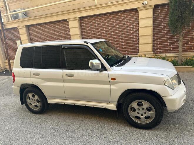 Mitsubishi Pajero io 2001, 317,000 km - 2.0 l - Bakı