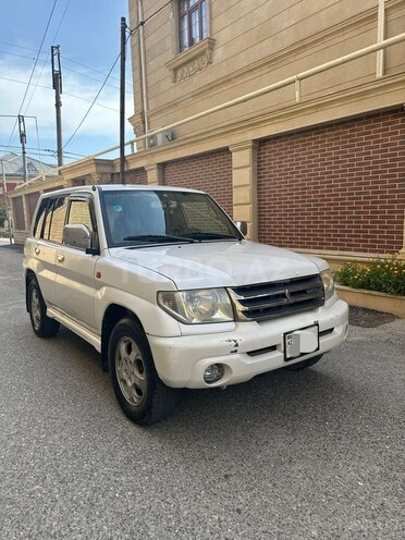 Mitsubishi Pajero io 2001, 317,000 km - 2.0 l - Bakı