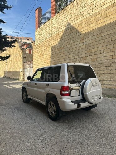 Mitsubishi Pajero io 2001, 317,000 km - 2.0 l - Bakı