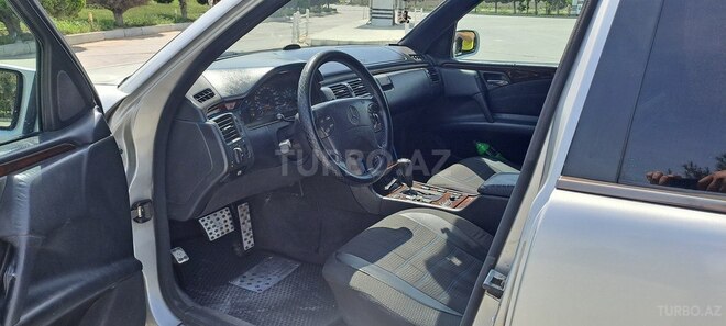 Mercedes E 230 1997, 440,000 km - 2.3 l - Bakı