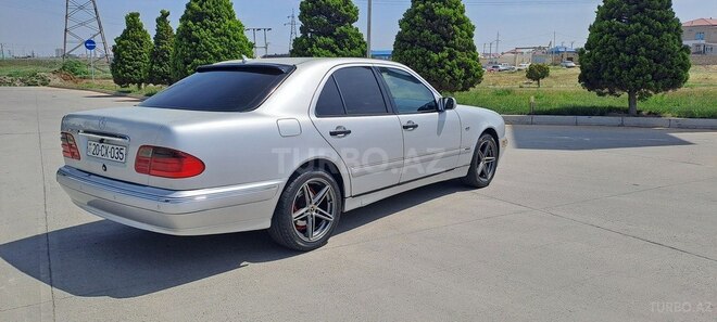 Mercedes E 230 1997, 440,000 km - 2.3 l - Bakı