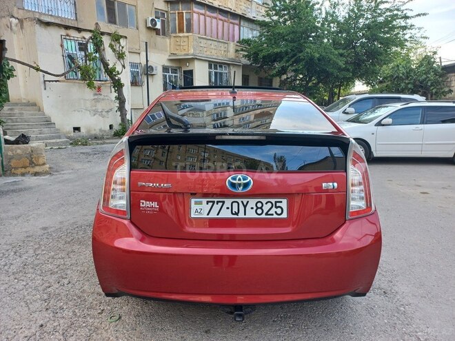 Toyota Prius 2015, 164,000 km - 1.8 л - Bakı