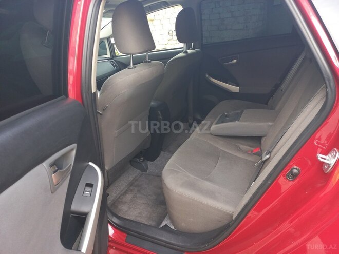 Toyota Prius 2015, 164,000 km - 1.8 л - Bakı