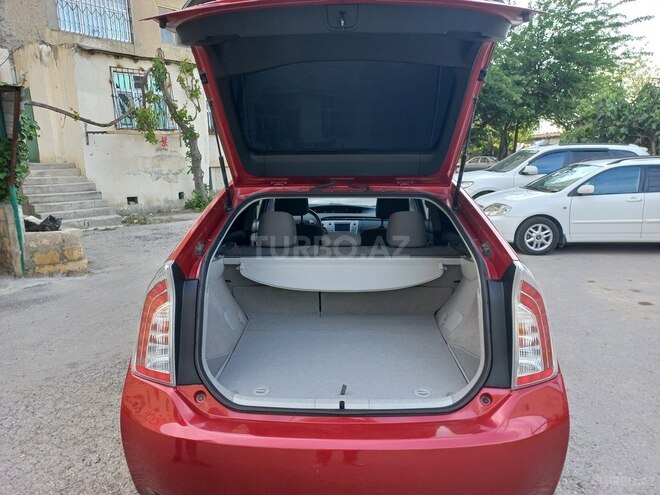 Toyota Prius 2015, 164,000 km - 1.8 л - Bakı