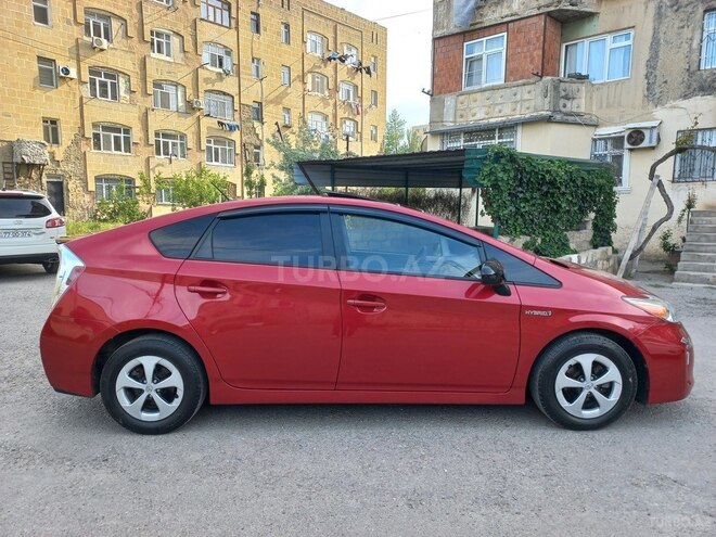 Toyota Prius 2015, 164,000 km - 1.8 л - Bakı