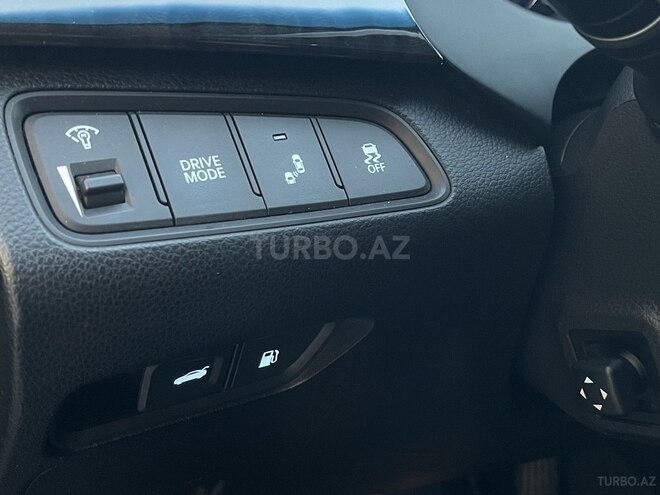 Hyundai Grandeur 2015, 178,000 km - 2.2 л - Bakı