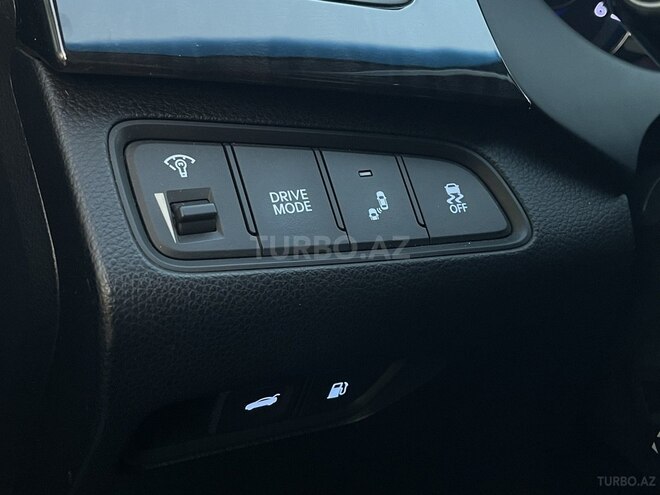 Hyundai Grandeur 2015, 178,000 km - 2.2 л - Bakı