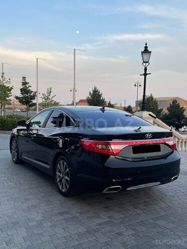 Hyundai Grandeur 2015, 178,000 km - 2.2 л - Bakı