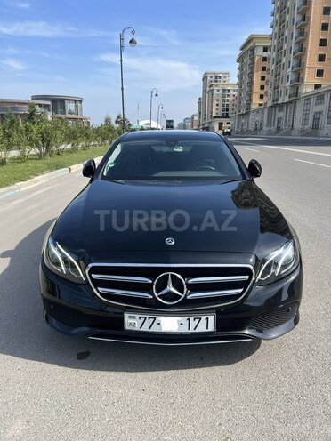 Mercedes E 220 d 2018, 259,000 km - 2.0 l - Bakı